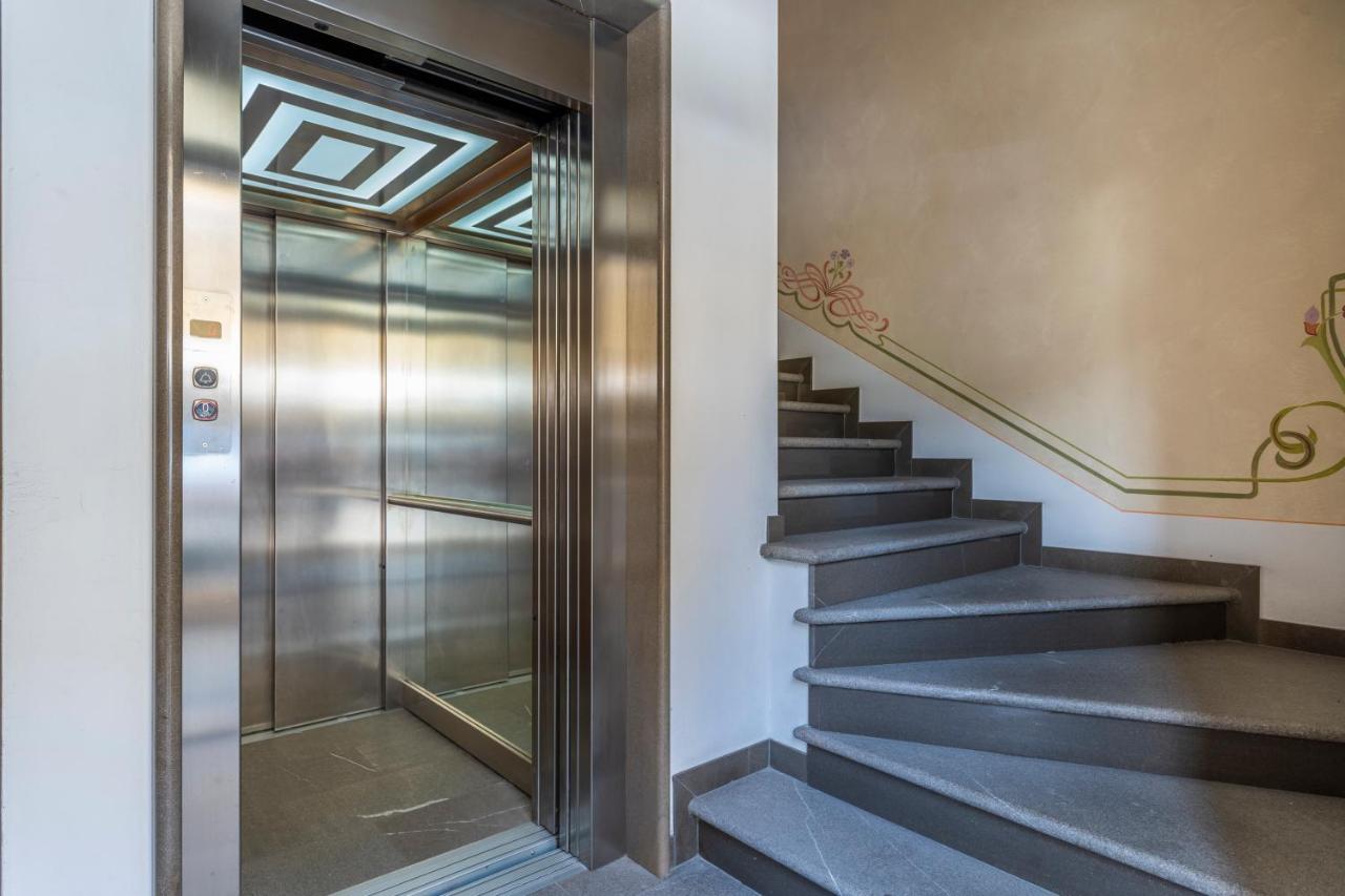 New Deal - Apt With Terrace, Jacuzzi & Netflix Palmanova Exterior foto